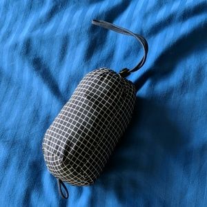 New packable Uniqlo windbreaker jacket